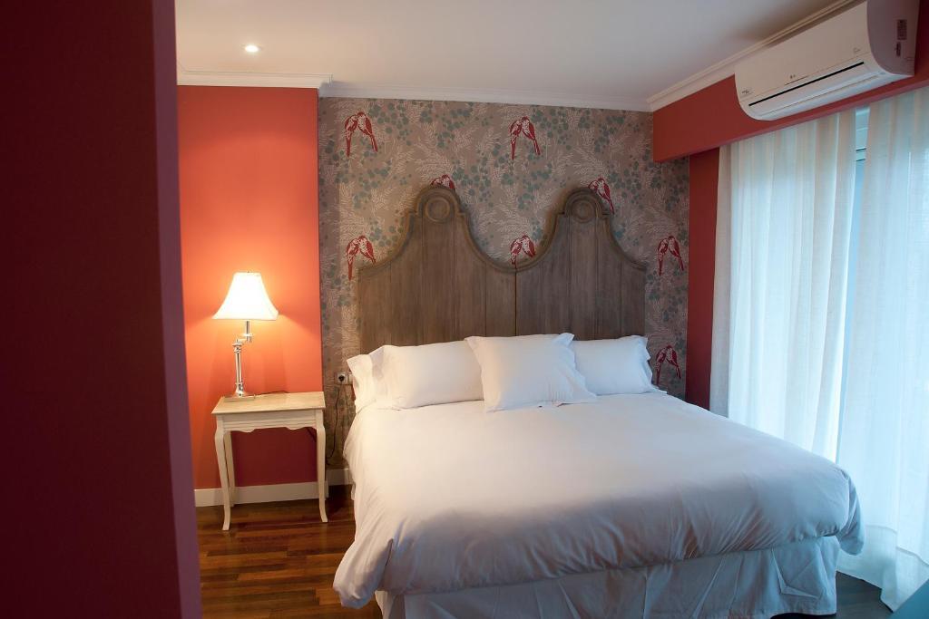 El Jardin De Vikera Guest House San Andres de Montejos Room photo